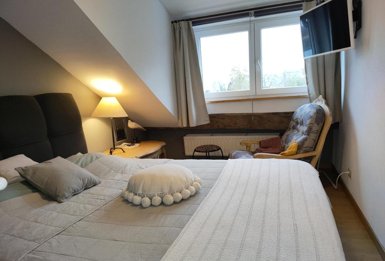 Chez Monsieur Bed & Breakfast Флоранвил Екстериор снимка
